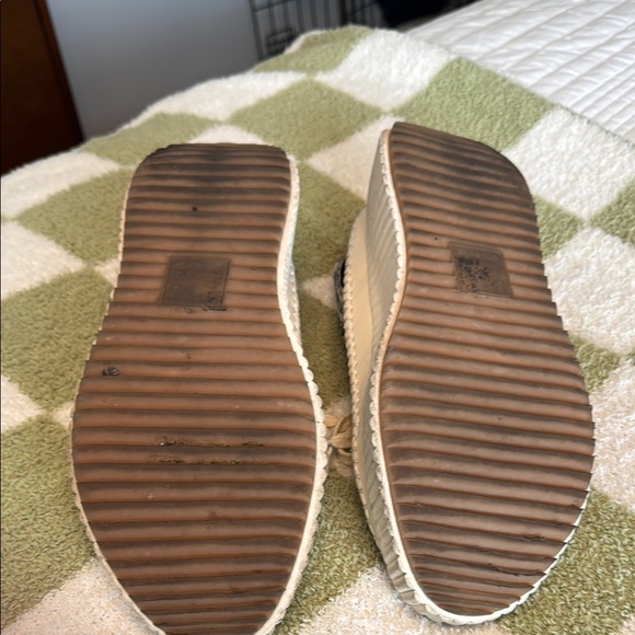 Dolce Vita Black and White Sneakers with Chunky Sole - Picture 5 of 5